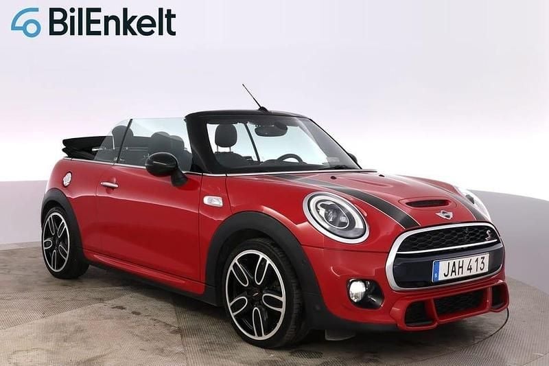 Röd Begagnad 2016 Mini John Cooper Works Halvkombi | 239 900 kr - Bild 1/4