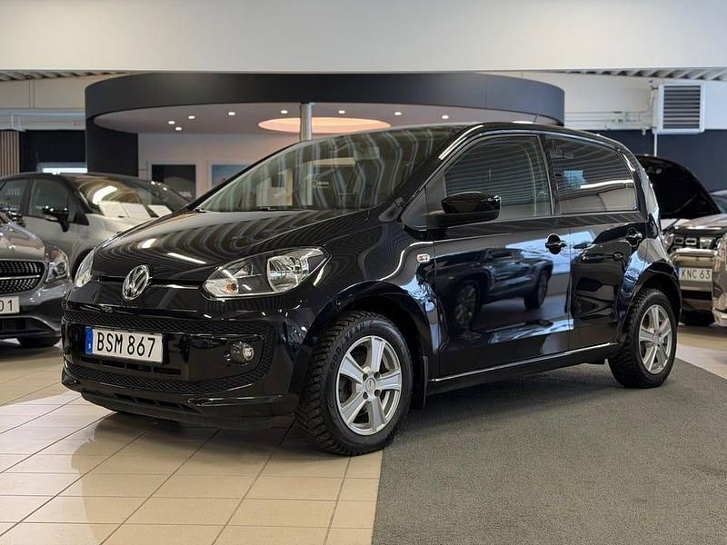 Begagnad VW up! high up! 75 HK (55 kW) 2016 Svart Halvkombi