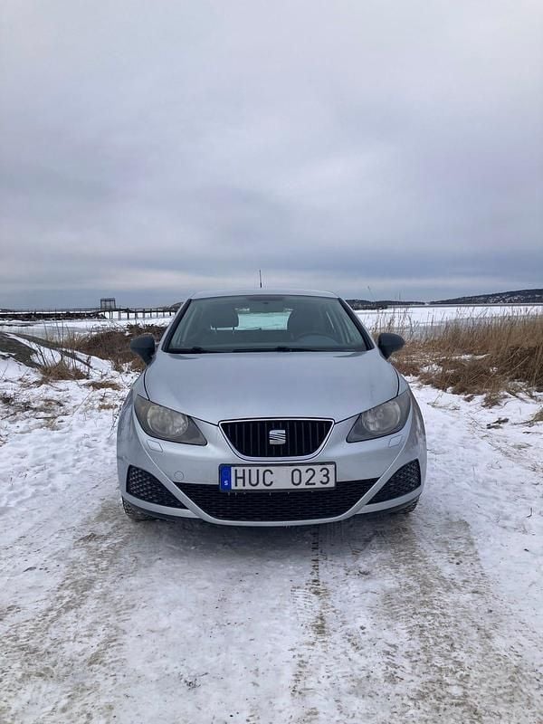 Begagnad Seat Ibiza 86 HK (63 kW) 2009