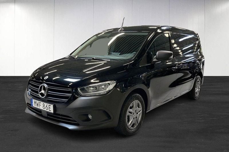 Svart (black) Ny 2025 Mercedes Citan 110 Edition Van | 382 975 kr (Lite dyr) - Bild 1/4