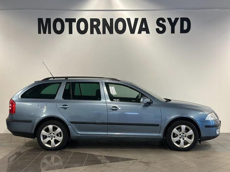Begagnad Skoda Octavia 102 HK (75 kW) 2008 Grå Kombi