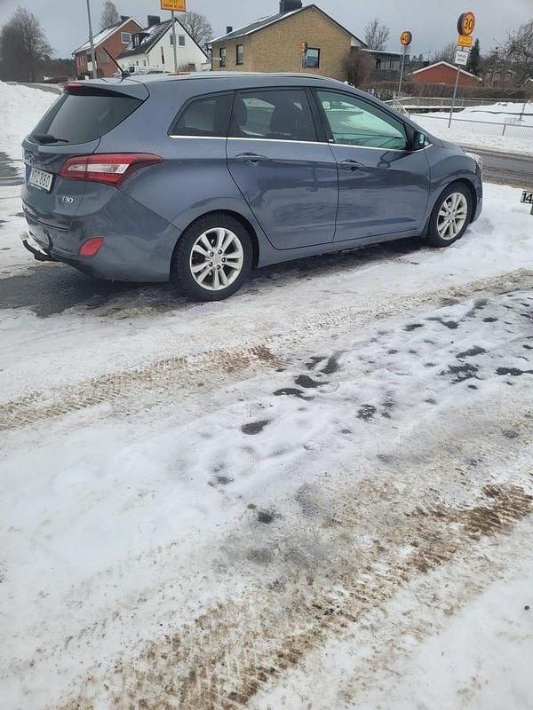 Begagnad Hyundai i30 135 HK (99 kW) 2017 Kombi