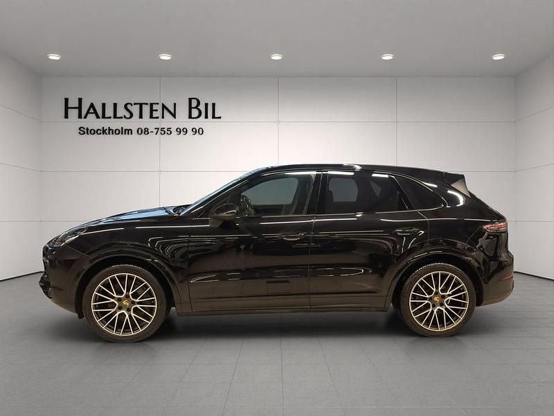 Svart Begagnad 2018 Porsche Cayenne S SUV | 549 000 kr (Bra pris) - Bild 1/4