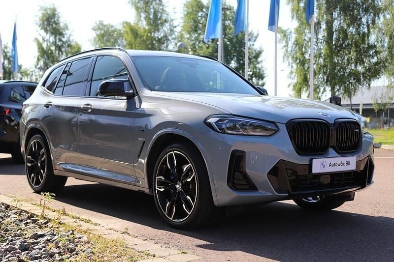 Grå Begagnad 2022 BMW X3 M Sport SUV | 759 000 kr - Bild 1/3