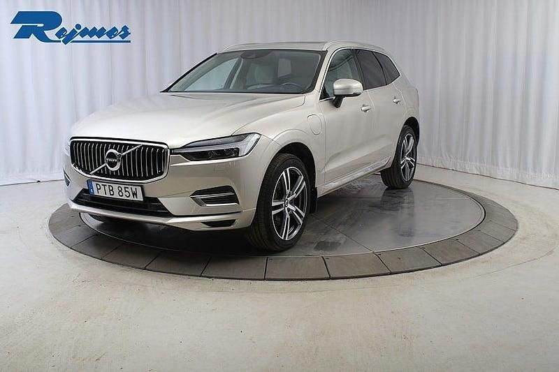 Ljusbrun Begagnad 2020 Volvo XC60 Inscription SUV | 339 800 kr (Bra pris) - Bild 1/4