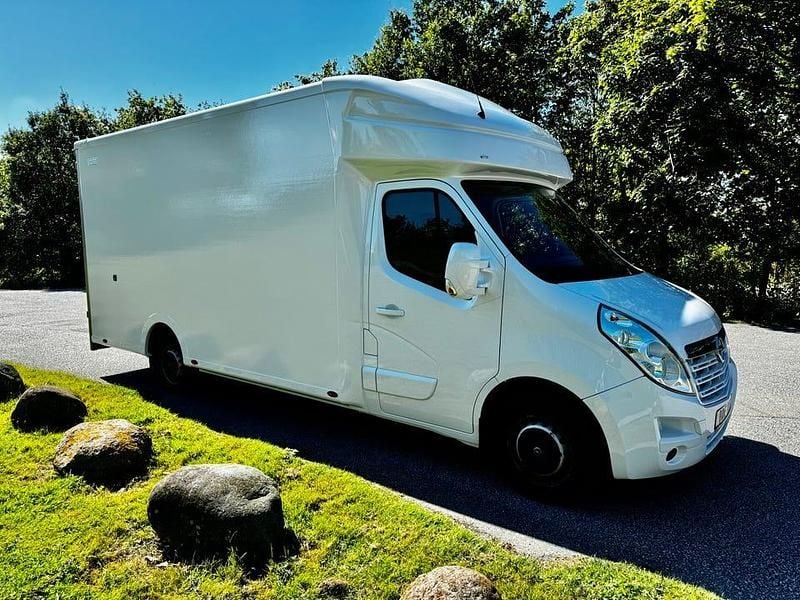 Begagnad Opel Movano 170 HK (125 kW) 2019 Vit Van