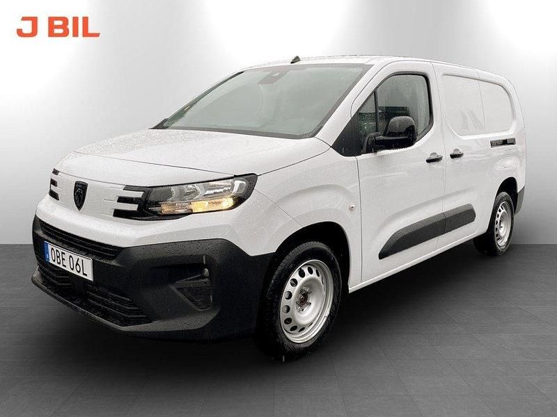 Vit (vit kaolin) Ny 2025 Peugeot Partner Van | 337 375 kr (Dyr) - Bild 1/4