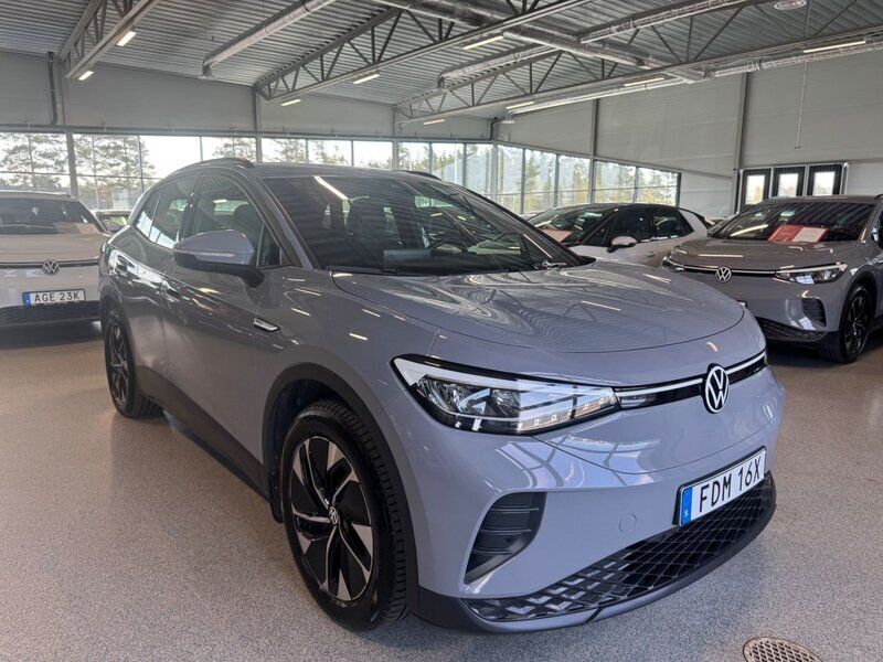 Grå Begagnad 2021 VW ID.4 Pro Performance SUV | 299 900 kr (Bra pris) - Bild 1/4
