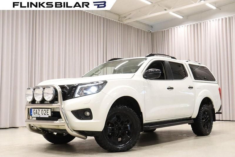 Vit Begagnad 2020 Nissan Navara Pickup | 379 900 kr (Dyr) - Bild 1/4