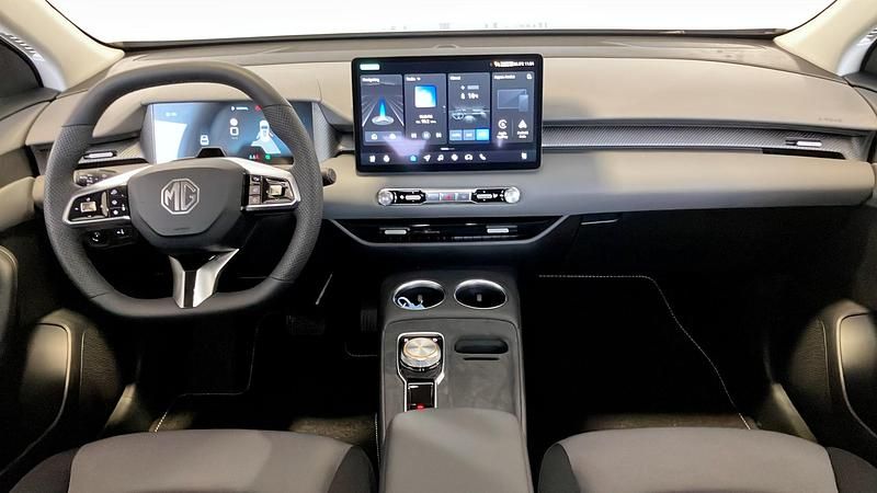 Ny MG MG5 EV 125 kW (170 HK) 2025 Grå (silver) Kombi