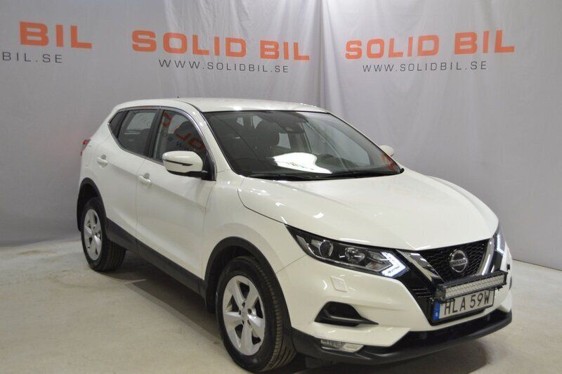 Vit Begagnad 2020 Nissan Qashqai SUV | 168 800 kr (Marknadspris) - Bild 1/4