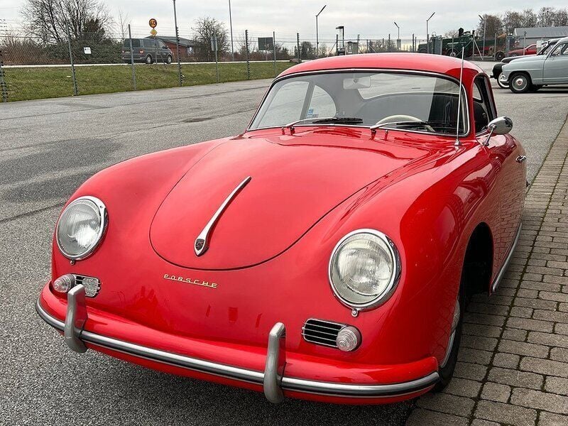 Begagnad Porsche 356 60 HK (44 kW) 1959 Röd Sportkupé
