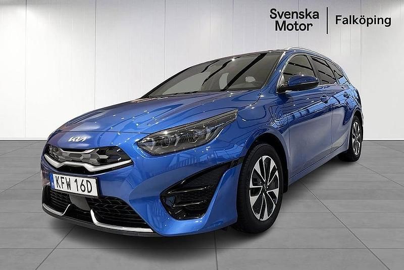 Blå Begagnad 2022 Kia Ceed Sportswagon Advance Kombi | 229 900 kr (Marknadspris) - Bild 1/4