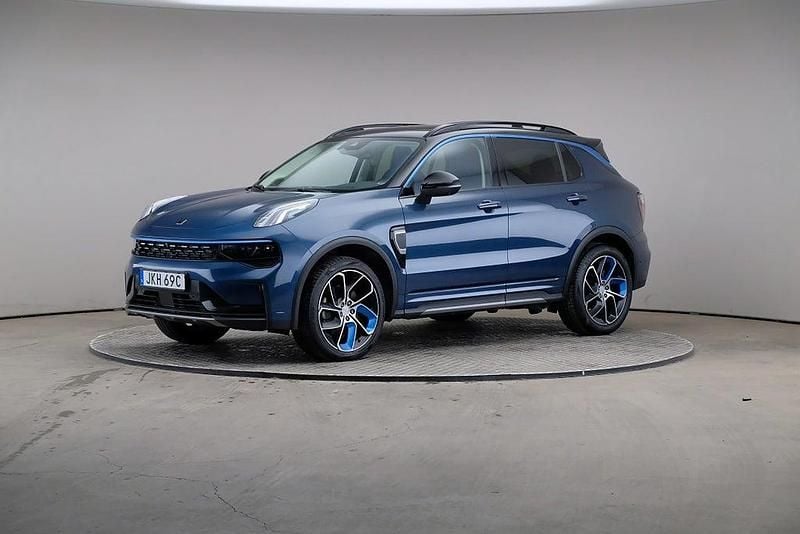 Blå Begagnad 2022 Lynk & Co 01 SUV | 255 000 kr (Marknadspris) - Bild 1/4