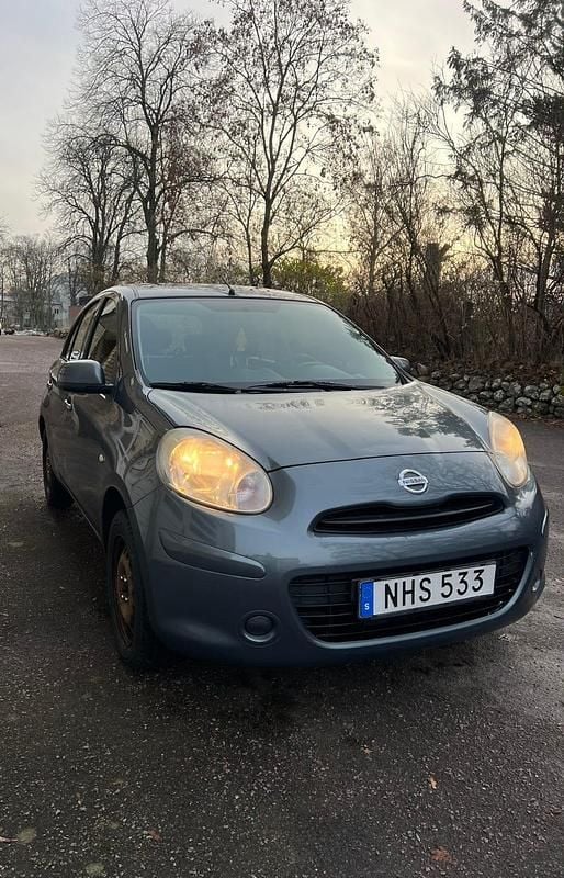 Begagnad 2013 Nissan Micra Halvkombi | 32 900 kr (Bra pris) - Bild 1/4
