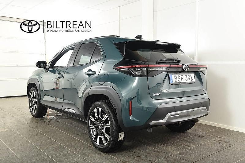 Ny Toyota Yaris Cross Style 92 HK (67 kW) 2025 Grön SUV