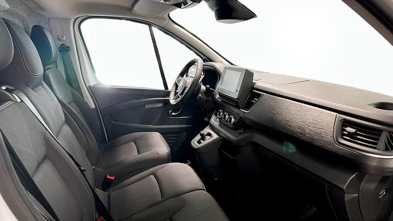 Begagnad Renault Trafic 150 HK (110 kW) 2026 Glaciär vit Minibuss