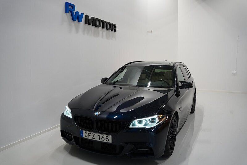 Svart Begagnad 2016 BMW 530 M Sport Kombi | 209 900 kr (Marknadspris) - Bild 1/4