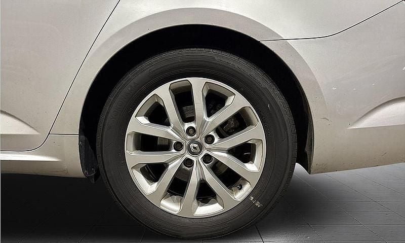 Begagnad Renault Talisman GrandTour Zen 110 HK (80 kW) 2017 Silver Kombi