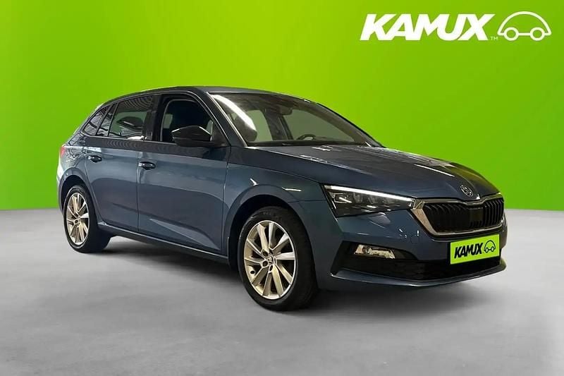 Blå Begagnad 2019 Skoda Scala Style Halvkombi | 179 700 kr (Marknadspris) - Bild 1/4