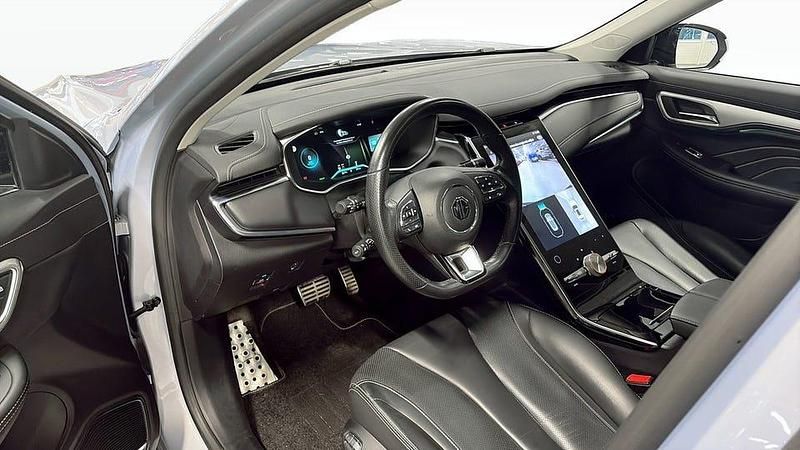 Begagnad MG Marvel R Luxury 132 kW (180 HK) 2022 Blå SUV