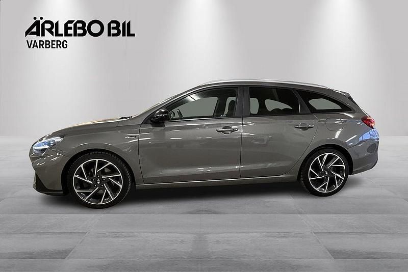 Begagnad Hyundai i30 N Line 159 HK (116 kW) 2020 Grå Kombi