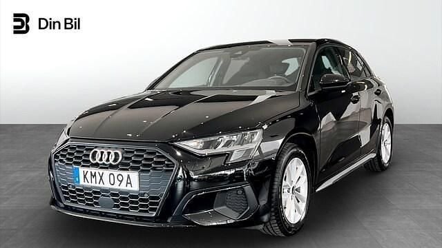Brilliantsvart Begagnad 2022 Audi A3 Proline | 229 000 kr (Marknadspris) - Bild 1/3