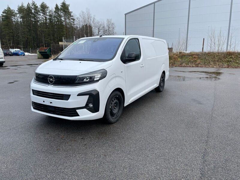 Vit Ny 2024 Opel Vivaro-e Combi Elite Van | 637 375 kr - Bild 1/4