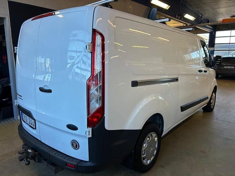 Begagnad Ford Transit Custom 125 HK (91 kW) 2014 Vit Van