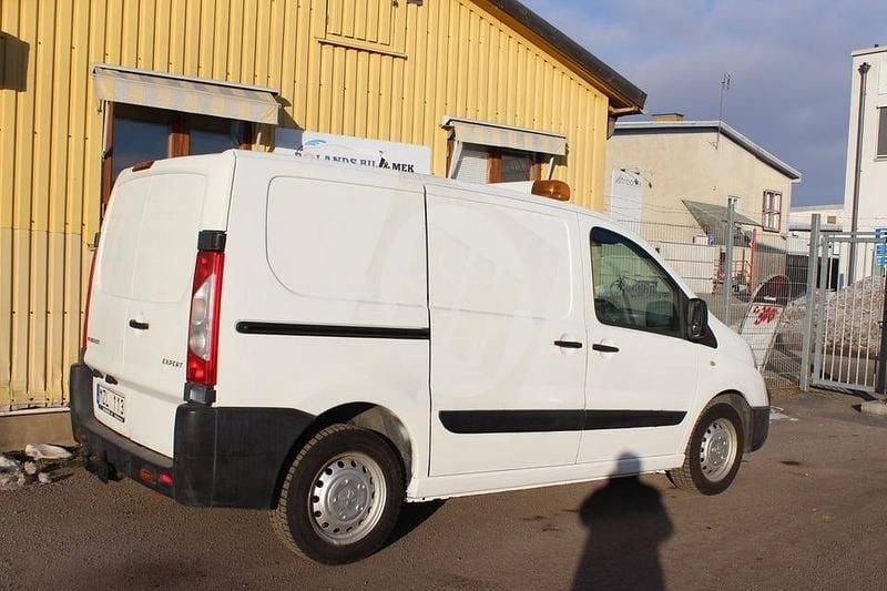 Begagnad Peugeot Expert 163 HK (119 kW) 2013 Vit Van