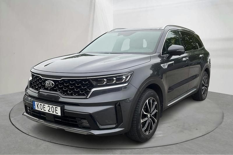 Grå Begagnad 2021 Kia Sorento Advance SUV | 350 000 kr - Bild 1/4