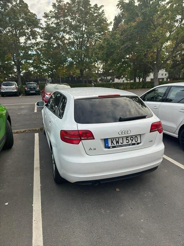 Begagnad Audi A3 140 HK (102 kW) 2012 Halvkombi