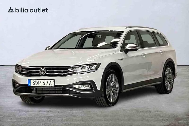 Vit Begagnad 2020 VW Passat Alltrack Kombi | 289 900 kr (Marknadspris) - Bild 1/1