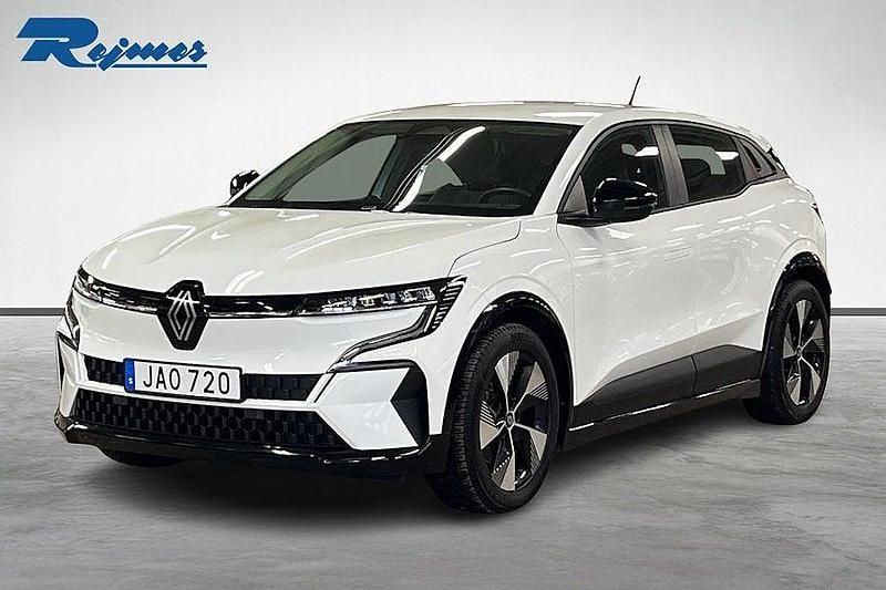 Vit Begagnad 2022 Renault Mégane Equilibre Kombi | 199 800 kr (Marknadspris) - Bild 1/4