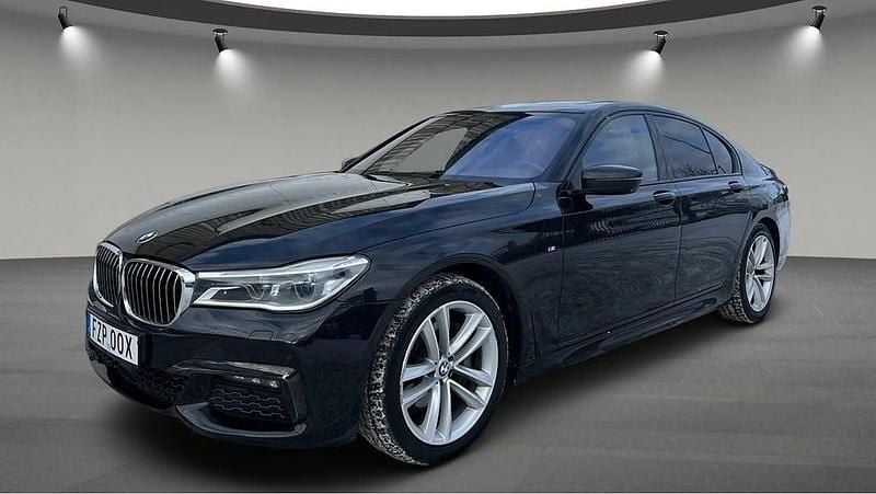 Begagnad BMW 740 M Sport 320 HK (235 kW) 2016 Svart Sedan