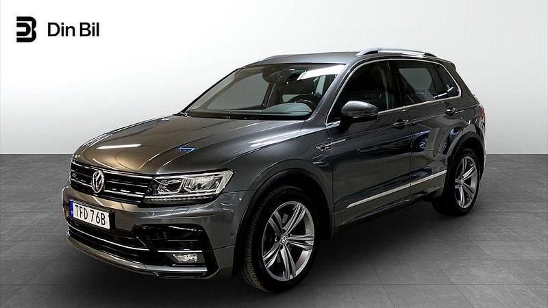 Grå (indium grey metallic) Begagnad 2019 VW Tiguan Comfortline SUV | 309 900 kr (Dyr) - Bild 1/4