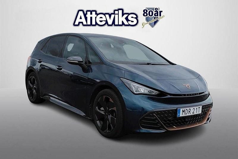 Blå Begagnad 2023 Cupra Born e-Boost Halvkombi | 319 900 kr (Marknadspris) - Bild 1/4