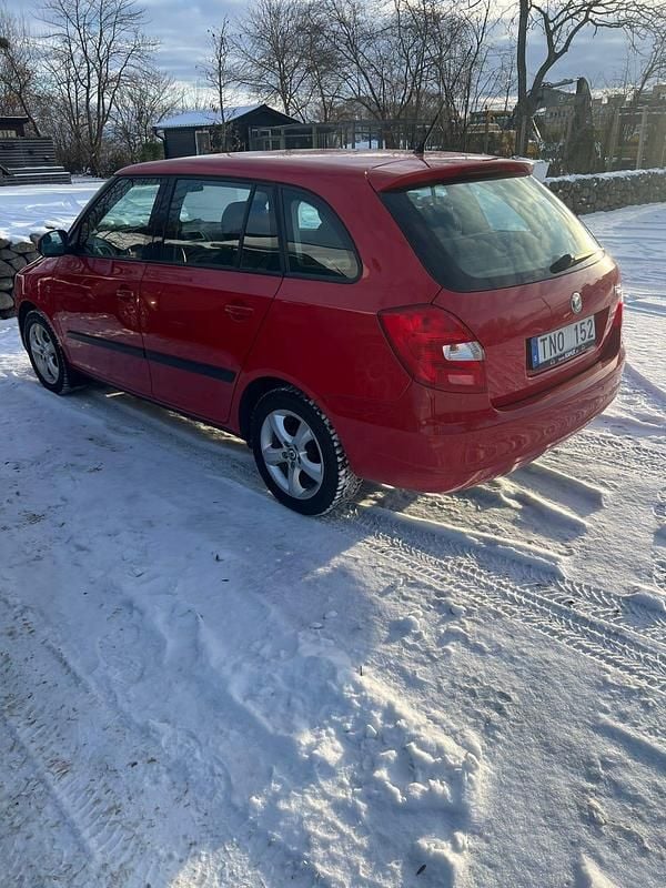 Begagnad 2010 Skoda Fabia Kombi | 29 000 kr (Bra pris) - Bild 1/4