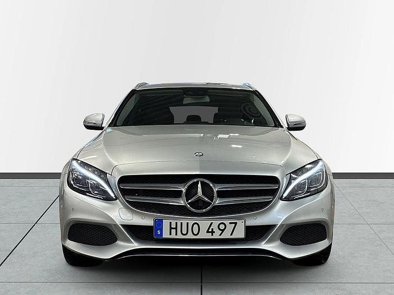 Begagnad Mercedes C220 Avantgarde 170 HK (125 kW) 2016 Silver Kombi