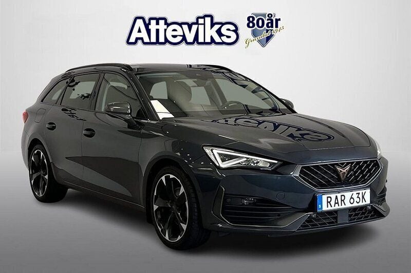 Grå Begagnad 2023 Cupra Leon Kombi | 279 000 kr (Marknadspris) - Bild 1/4