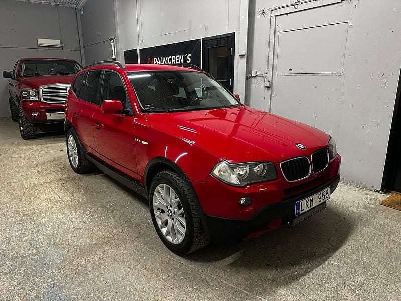 Röd Begagnad 2007 BMW X3 Comfort Edition SUV | 39 500 kr (Bra pris) - Bild 1/4