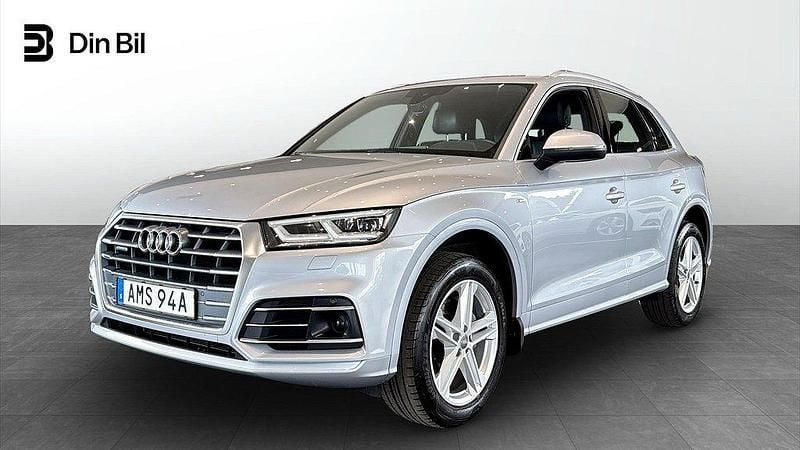 Silver (florettsilver metallic) Begagnad 2019 Audi Q5 S-Line SUV | 339 000 kr (Marknadspris) - Bild 1/4