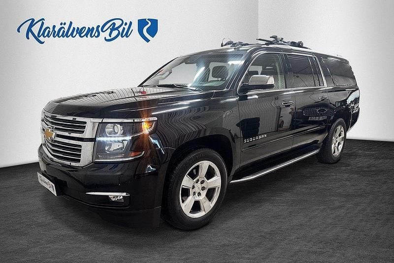 Svart Begagnad 2015 Chevrolet Suburban SE SUV | 399 900 kr - Bild 1/4