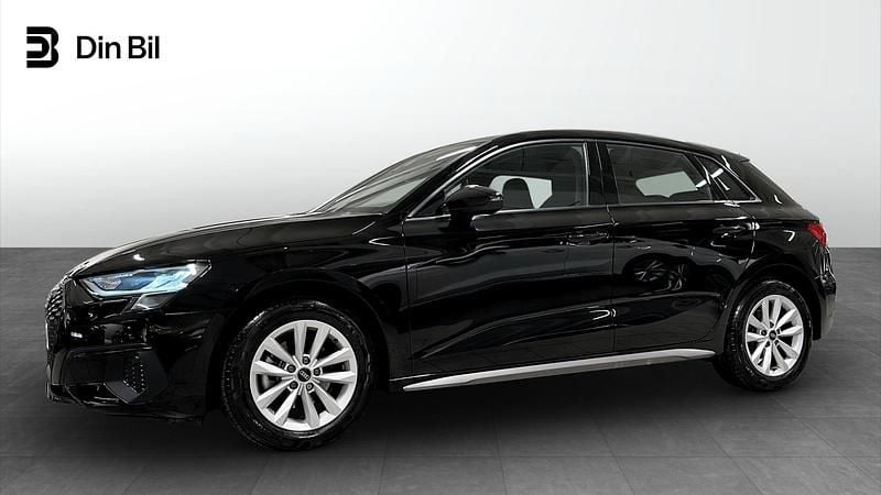 Begagnad Audi A3 Proline 150 HK (110 kW) 2023 Brilliantsvart Sedan