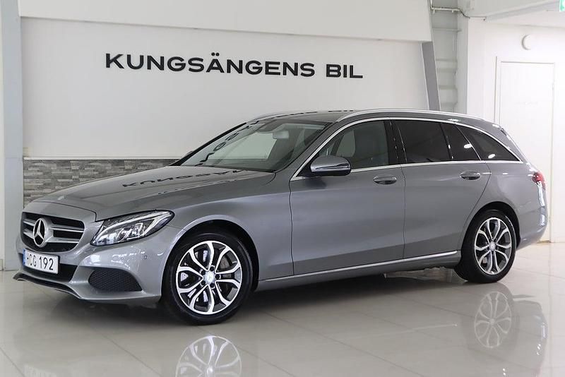 Silver Begagnad 2016 Mercedes C350e Avantgarde Kombi | 229 900 kr - Bild 1/4