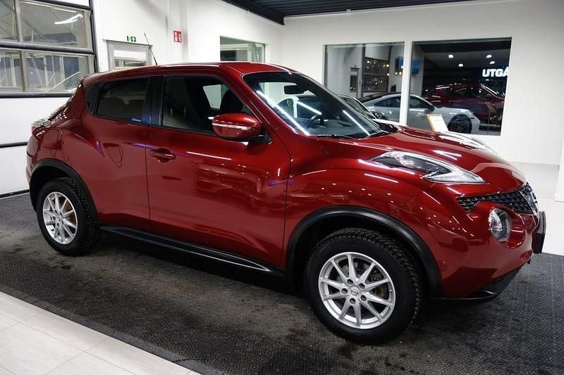 Begagnad Nissan Juke 117 HK (86 kW) 2016 Röd SUV