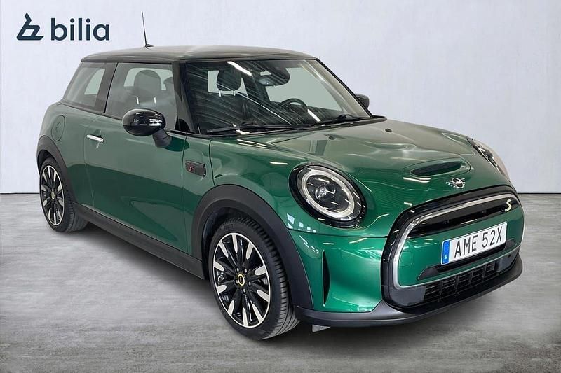 Grön Begagnad 2021 Mini Cooper SE Halvkombi | 194 000 kr - Bild 1/4