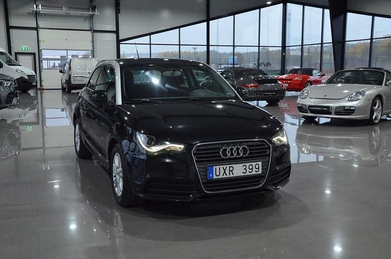 Svart Begagnad 2010 Audi A1 Halvkombi | 71 900 kr (Marknadspris) - Bild 1/4