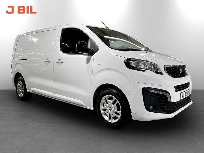 Vit Begagnad 2022 Peugeot Expert Van | 287 375 kr (Marknadspris) - Bild 1/4