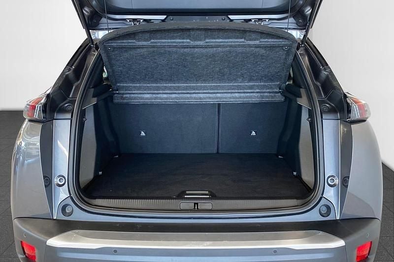 Begagnad Peugeot 2008 Active 132 HK (97 kW) 2021 Grå SUV